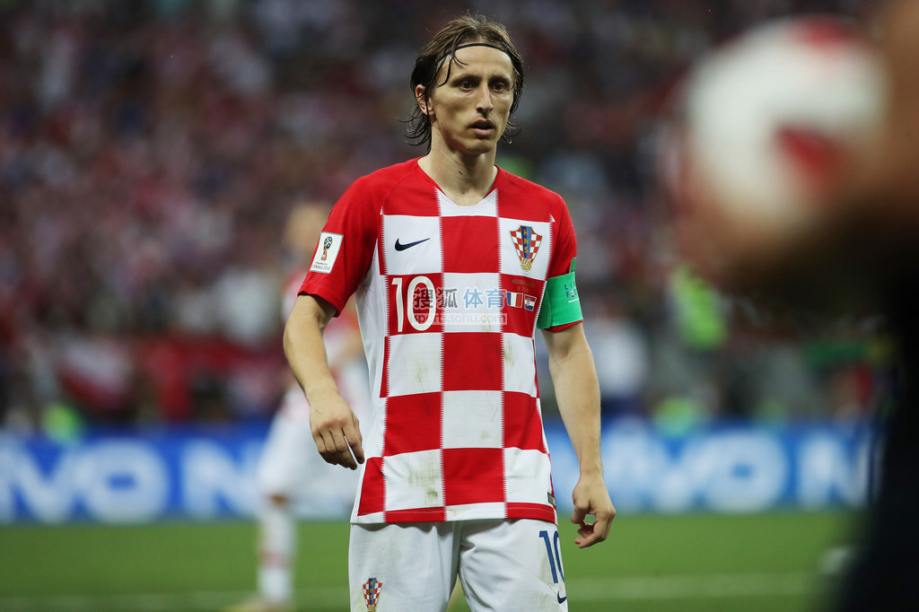 镜报：施洛特贝克不想与多特续约，利物浦目前正在关注